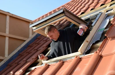Pose de fenêtres de toit Velux à Exoudun